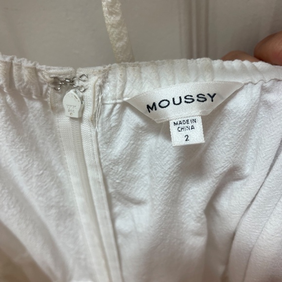 Moussy Cream Colored Size 2 Maxi Dress with Cutouts, Ties & Puffed Sleeves S/M - Picture 5 of 5